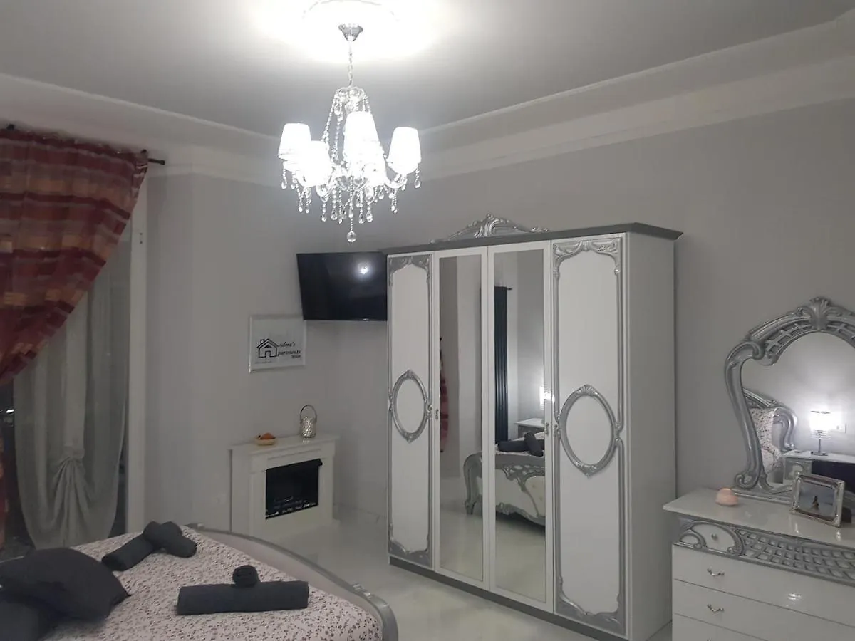 Holiday home Black & White Milan